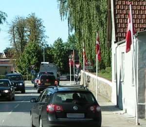 Flag langs Hovedgaden